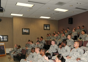 Cold Weather Safety Course gears soldiers up for cold-weather survival