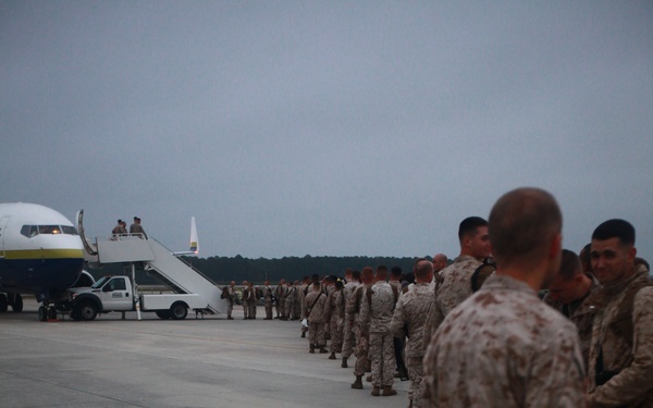 MWSS-274 Marines take off to ITX