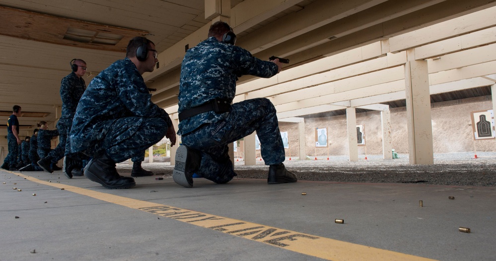 Small arms pistol qualifications