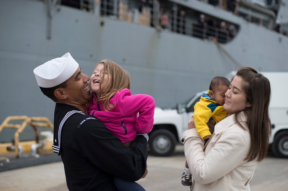 USS Tortuga (LSD 46) returns from deployment