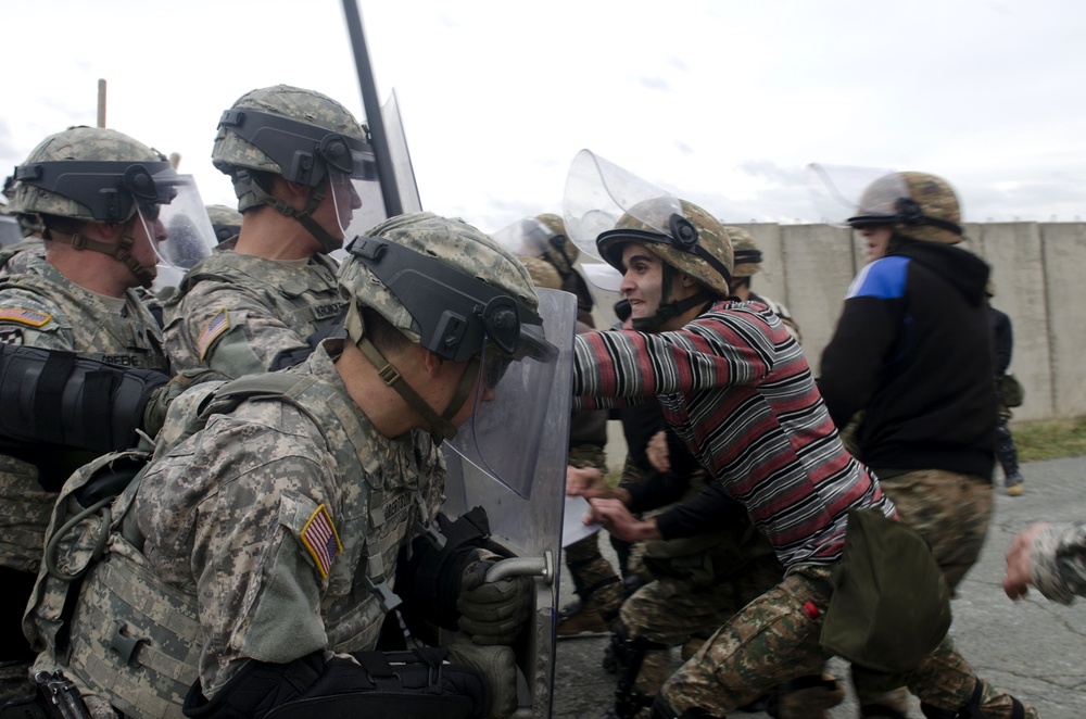 525th BfSB and multinational soldiers test readiness at Silver Saber