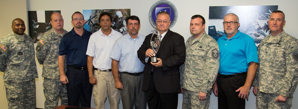 JCSE's J5 Acquisition and Engineering team receives Innovation Showcase Award