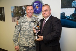 JCSE's J5 Acquisition and Engineering team receives Innovation Showcase Award