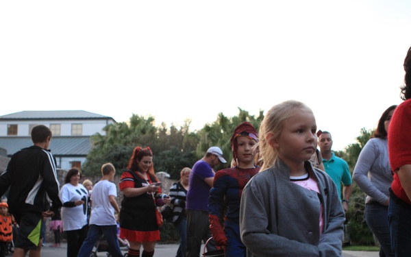 Serving Country and Community: Marines take part in annual 'Boo at the Zoo' fundraiser