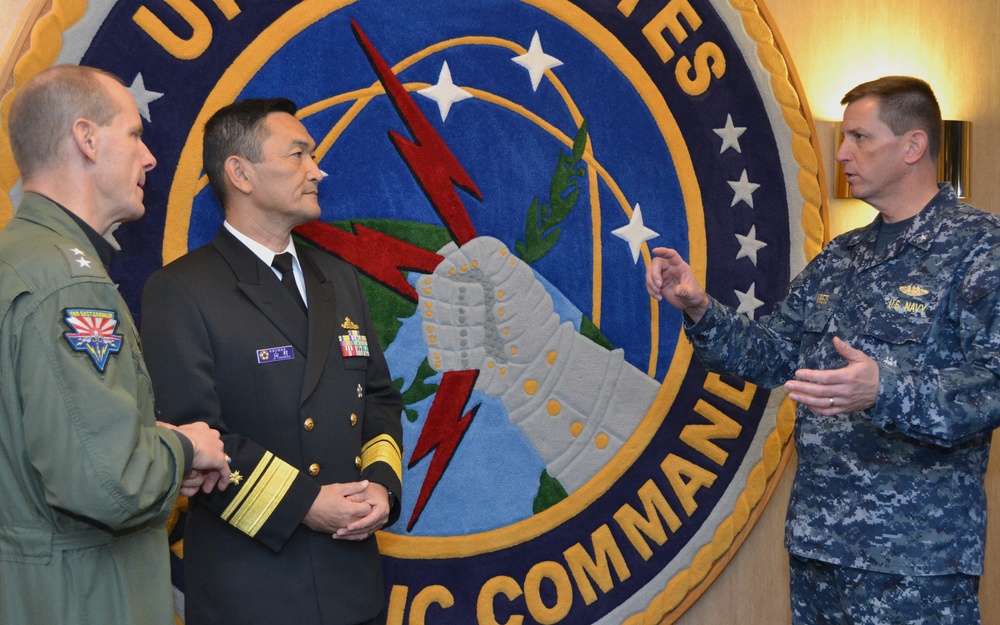 USSTRATCOM welcomes RADM Yamamura