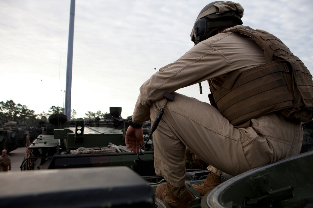 2nd Assault Amphibian Battalion Conducts a Field Exercise