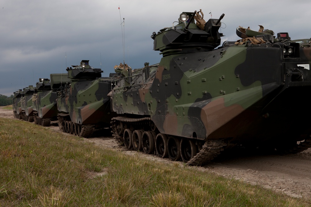 2nd Assault Amphibian Battalion Conducts a Field Exercise