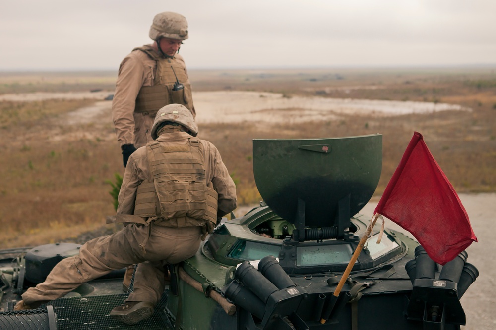 2nd Assault Amphibian Battalion Conducts a Field Exercise