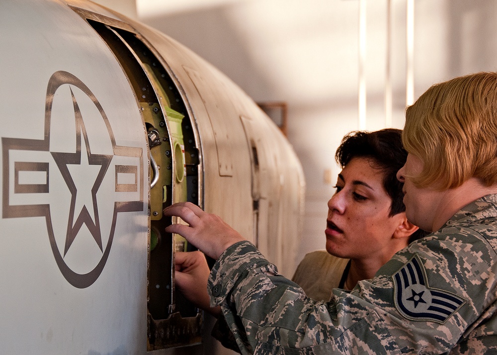 364th Training Squadron, Aircraft Hydraulic Systems Course