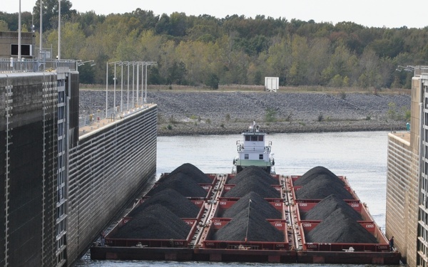 Corps joins TVA to celebrate 75th anniversary of Pickwick Dam