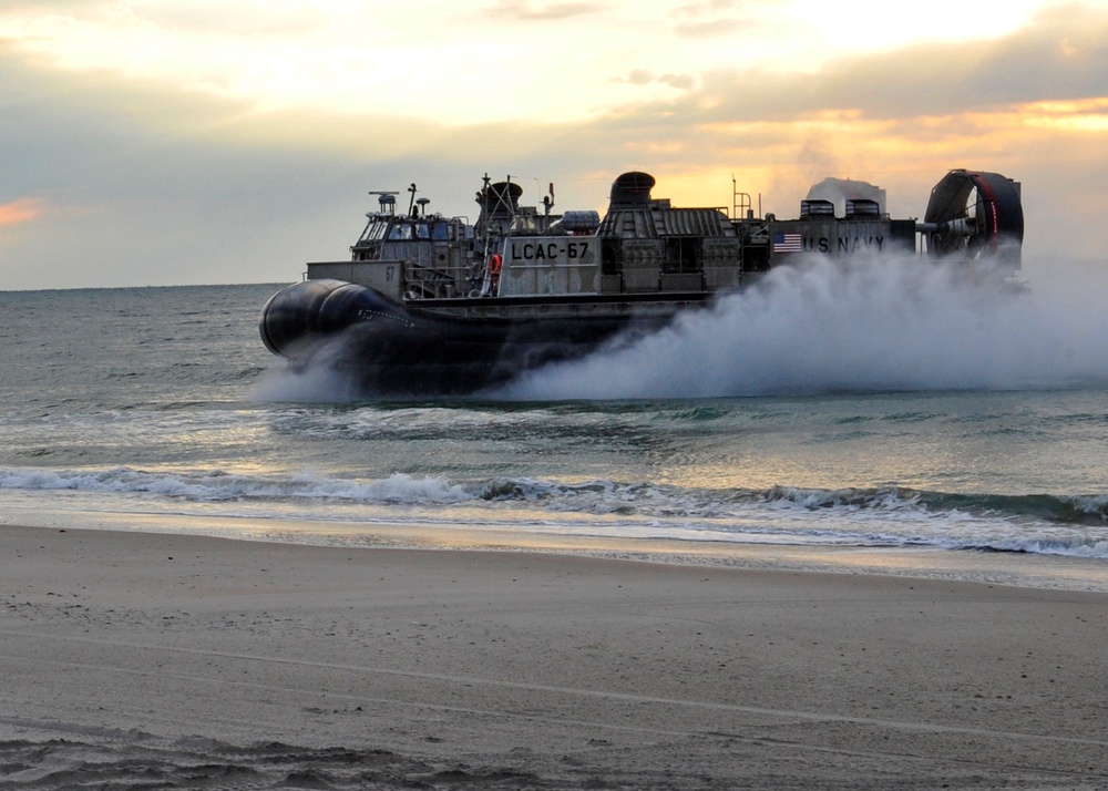 Amphibious ready group, Marine expeditionary unit exercises