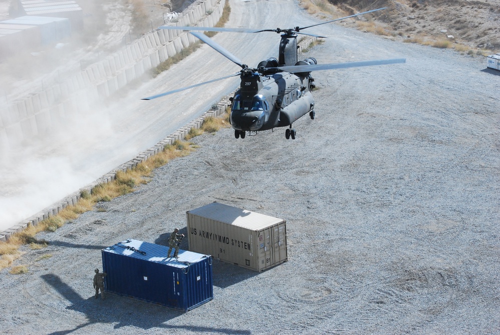 10th Combat Aviation Brigade sling load operations