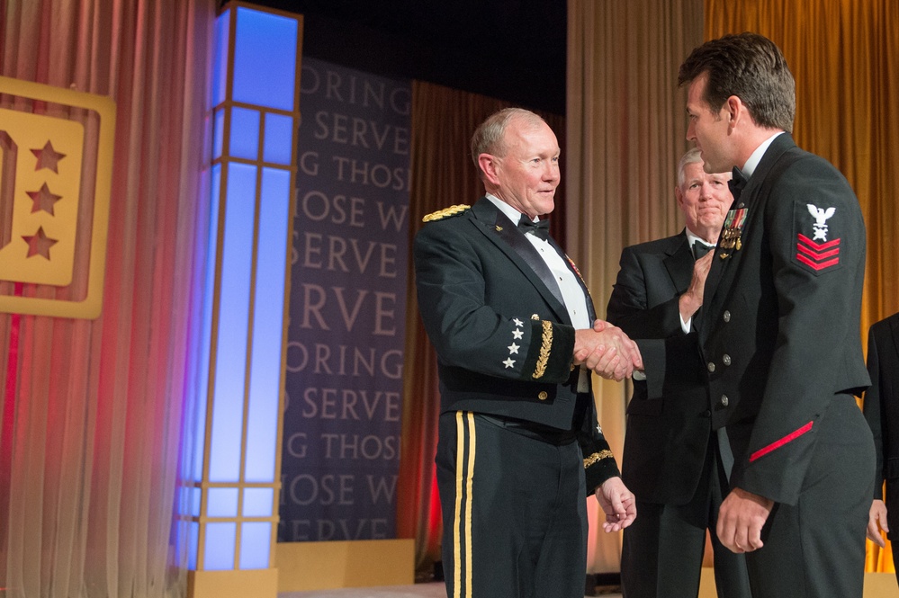 2013 USO Gala
