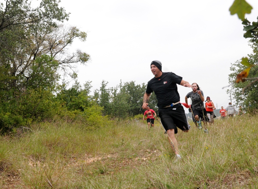 Soldiers and families survive unit’s zombie run