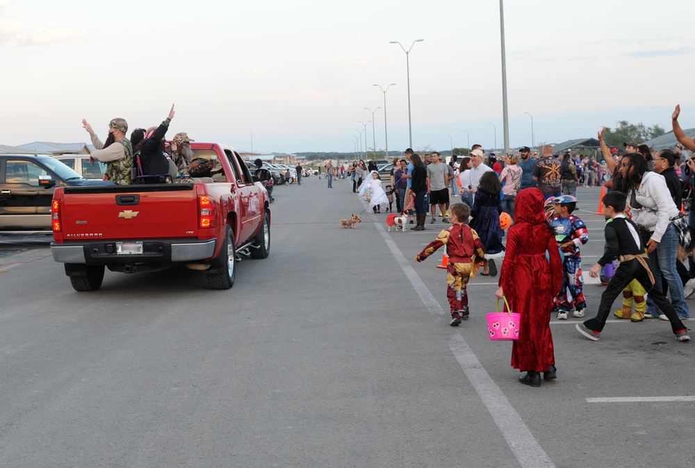 Lightning Brigade hosts Fall Festival