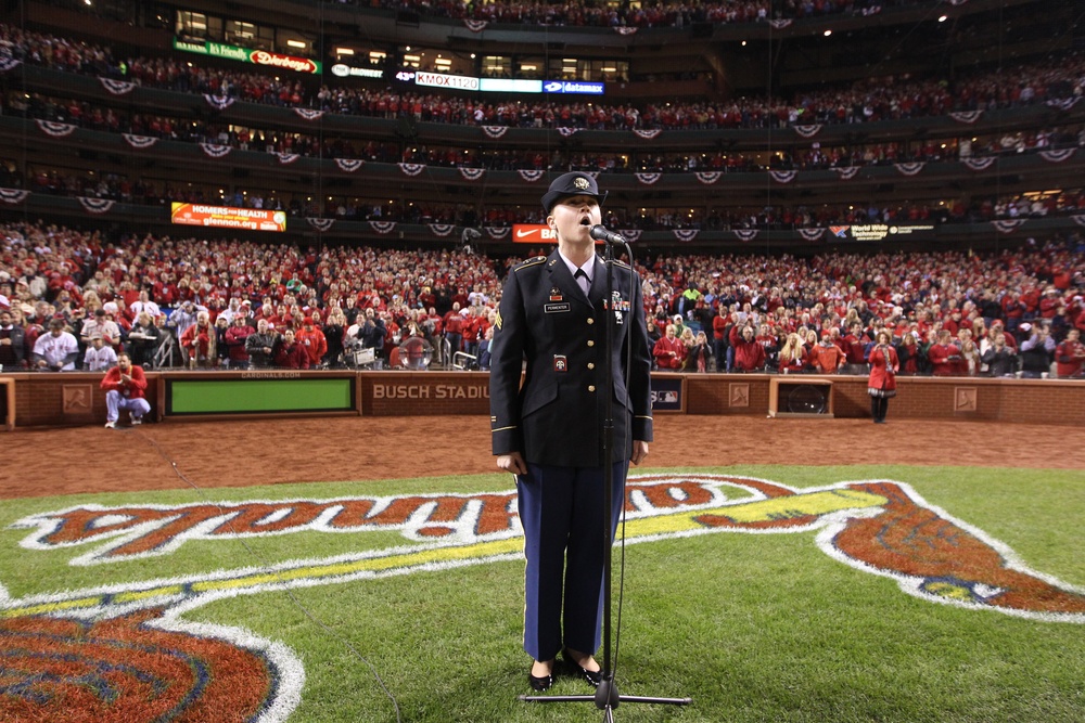 Fort Leonard Wood soldier sings at World Series