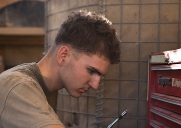 3/7 Lima Co. HMMWV Maintenance