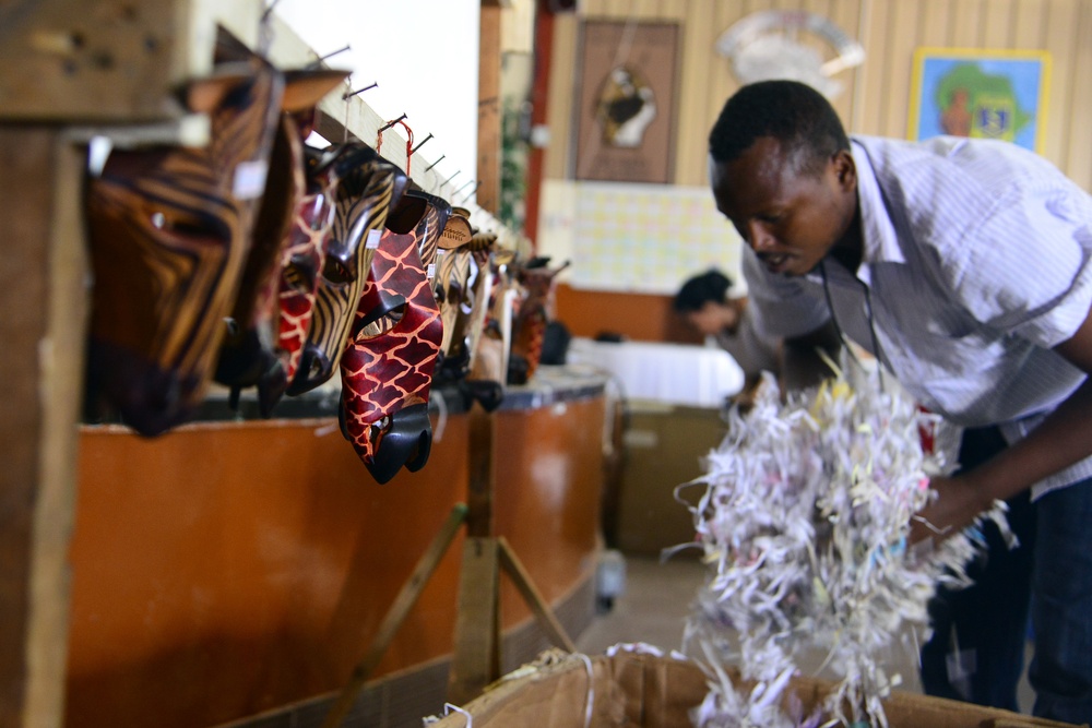 Bazaar enriches bond between US, local community