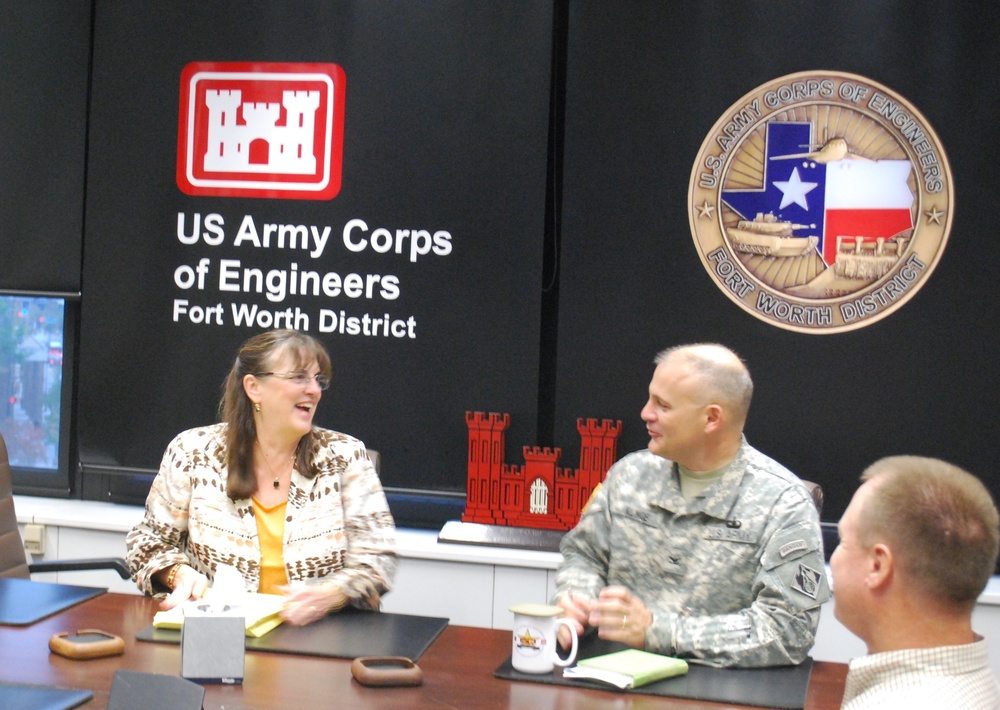Customs and Border Protection official visits Corps' Fort Worth District
