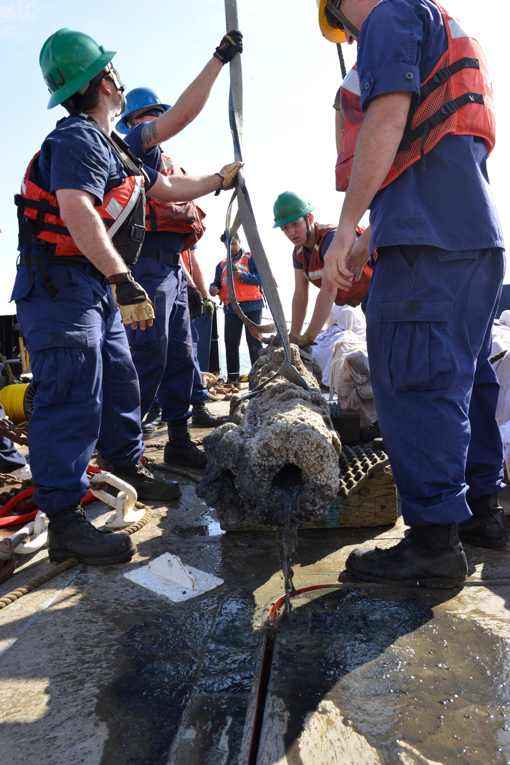 Cannons from pirate ship recovered in Beaufort Inlet, NC