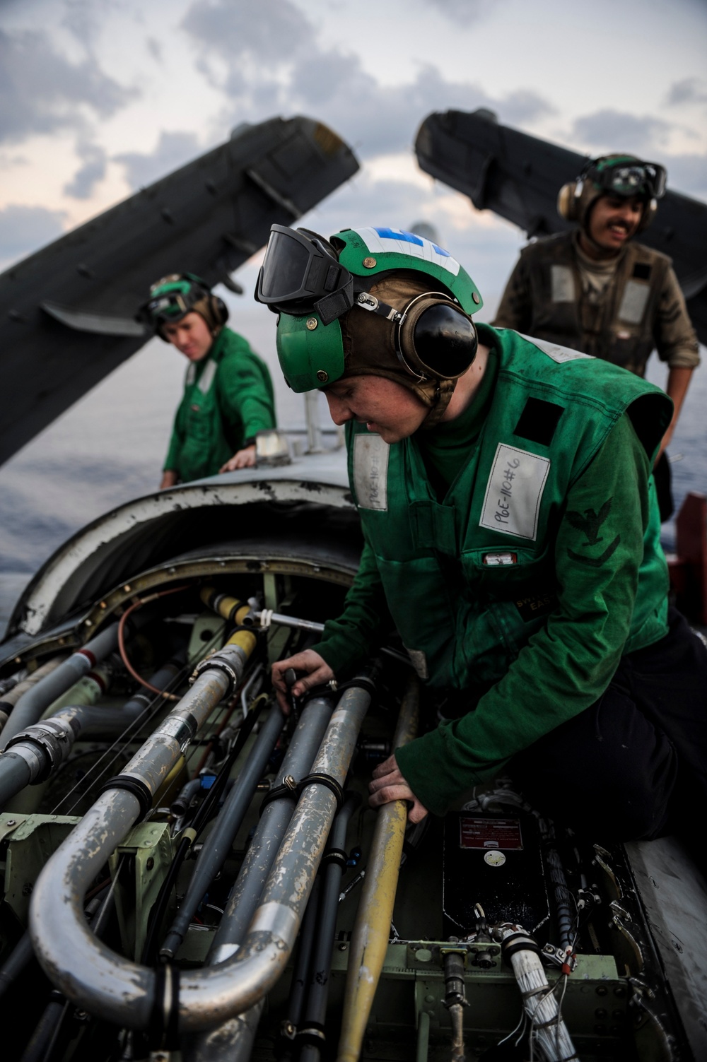 EA-6B Prowler maintenance