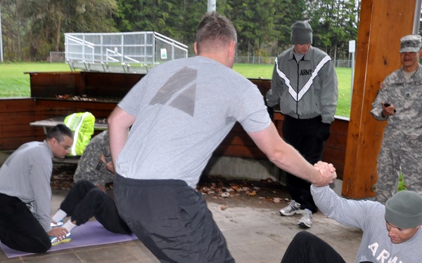 DOD soldiers test fitness