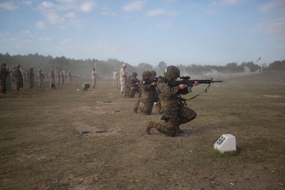 Photo Gallery: Marine recruits introduced to Corps' combat shooting