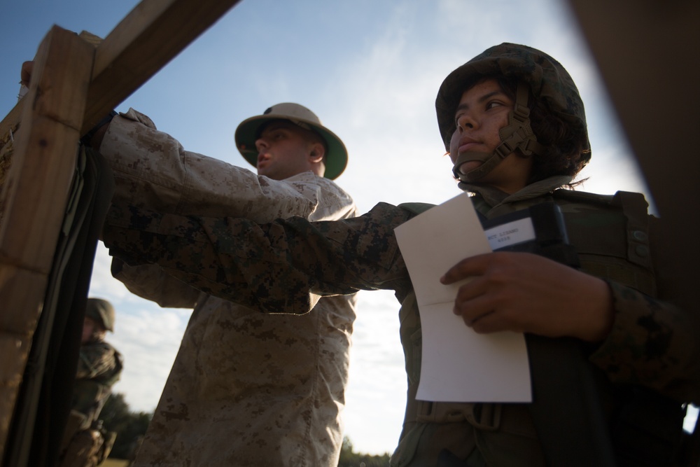 Photo Gallery: Marine recruits introduced to Corps' combat shooting