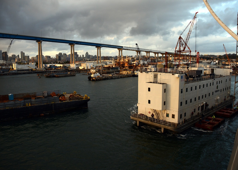 USS Green Bay dry-docking