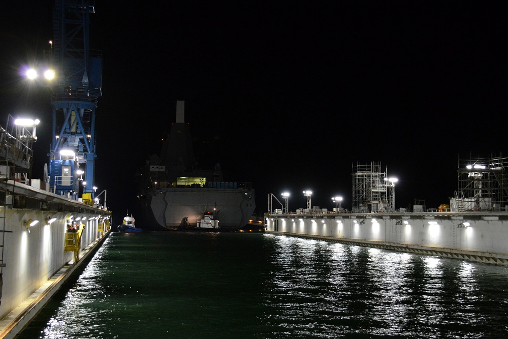 USS Green Bay dry-docking