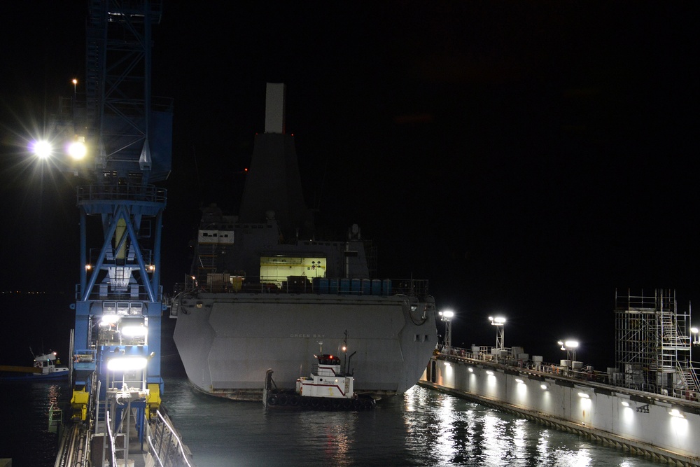 USS Green Bay dry-docking