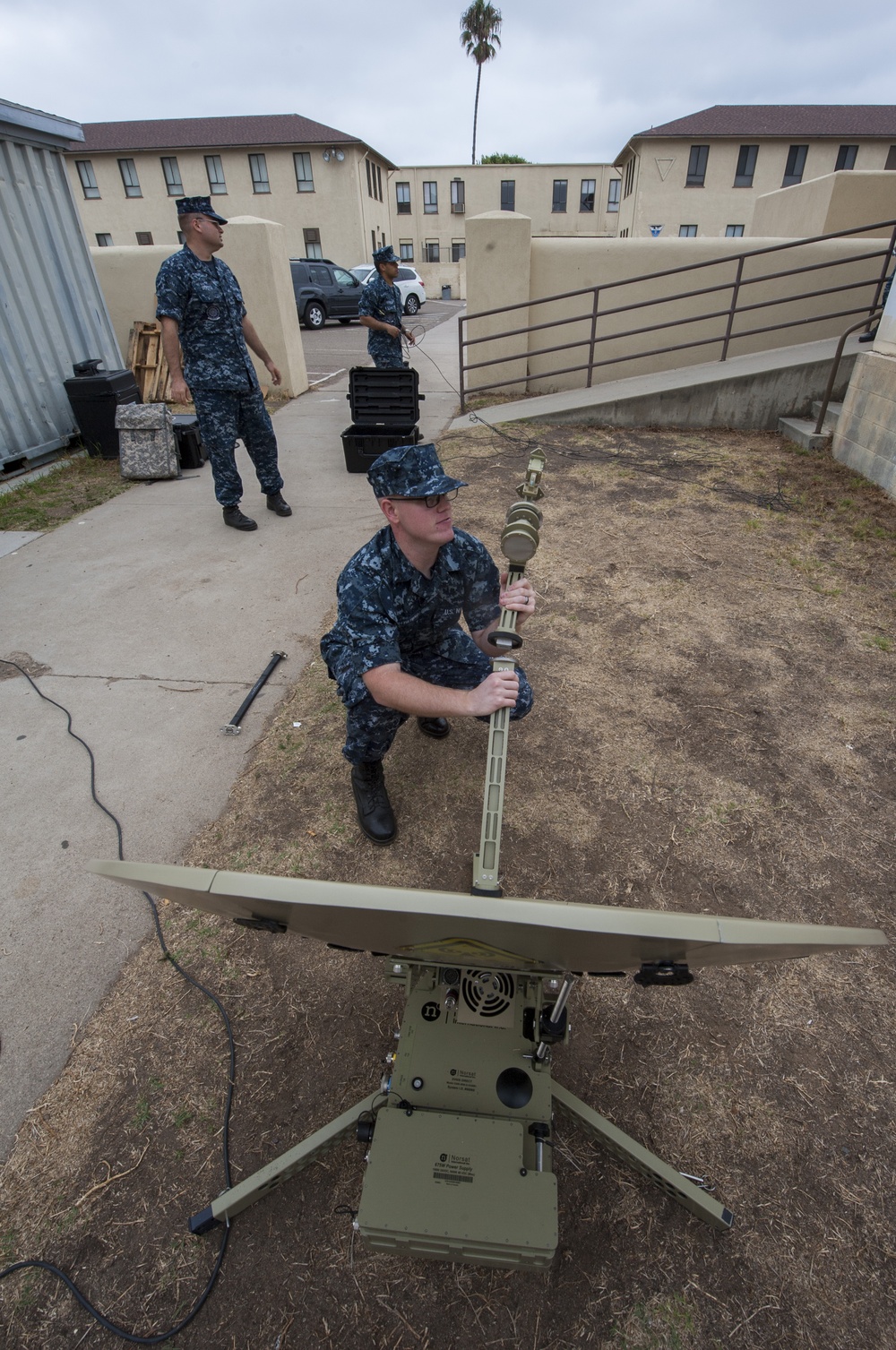 DVIDS satellite training