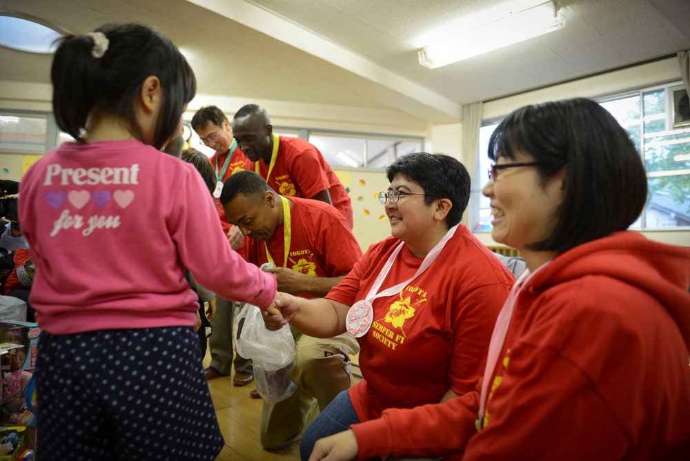 Semper Fi Society delivers gifts to children in Kamaishi City