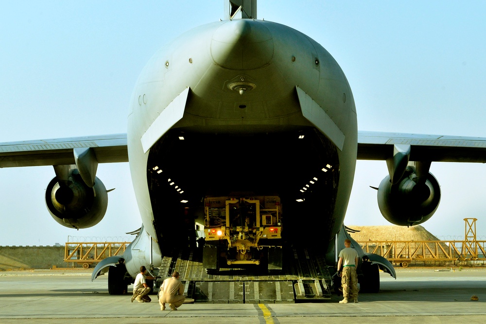 Supplying the members in the fight Supplying the members in the fight