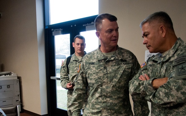 Vice Chief Campbell, SMA Chander visit 'Big Red One' soldiers, discuss resiliency