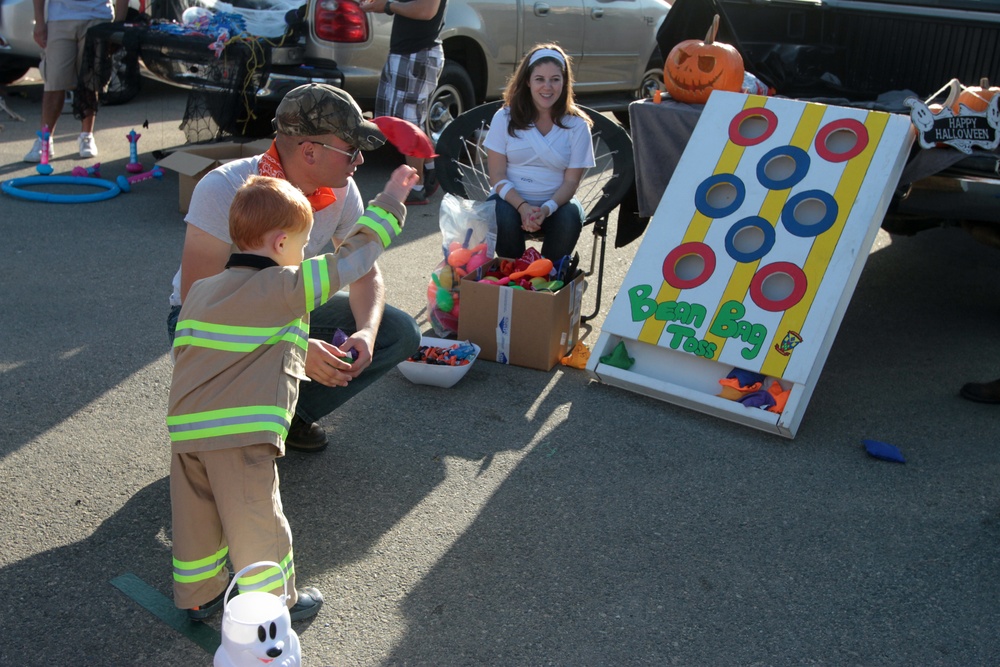 DVIDS - Images - Trunk or treat brings Marines, families together ...