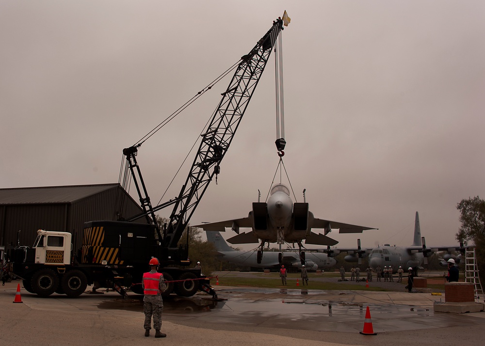 Disabled aircraft recovery