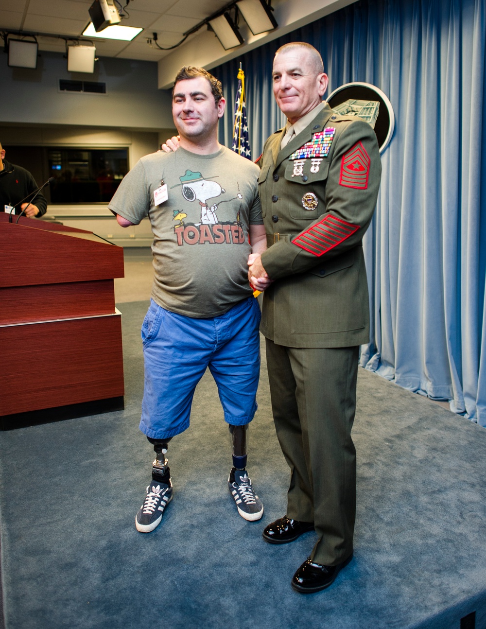 Allied Forces Foundation and wounded warriors from the UK, Denmark visit the Pentagon