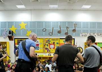 Blue Yonders entertain students