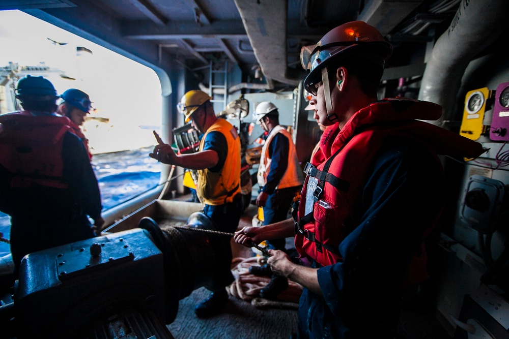 USS Bataan conducts underway replenishment with USNS John Lenthall