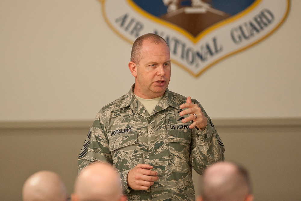 ANG command chief visits the DC Guard