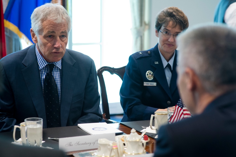 Latvian minister of defense meeting