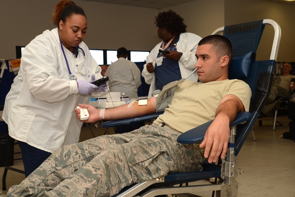 McEntire Blood Drive with American Red Cross