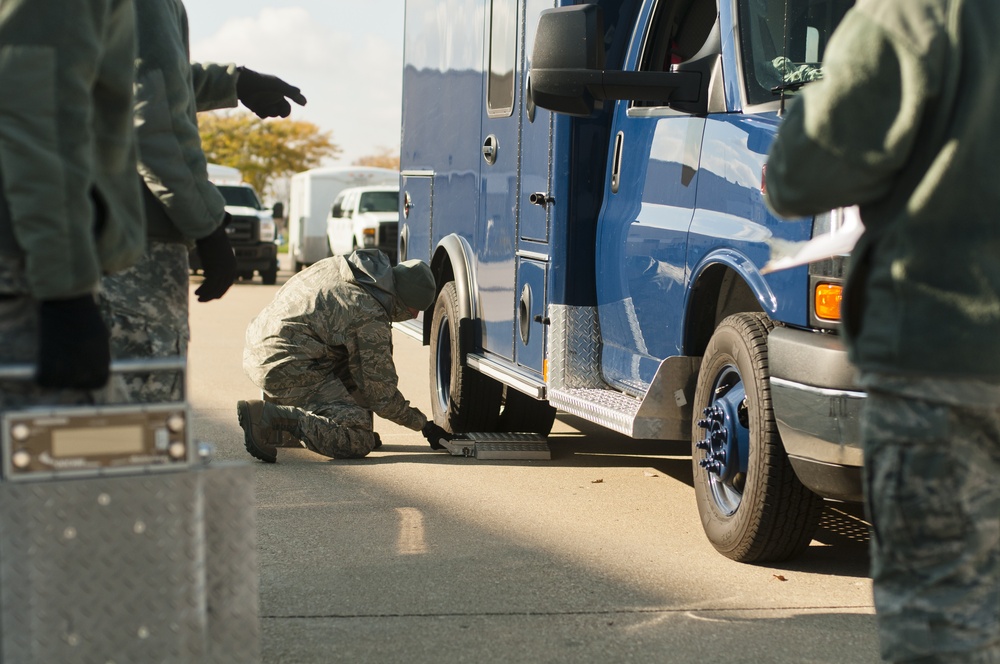 5th Civil Support Team joint inspection with 182nd Airlift Wing