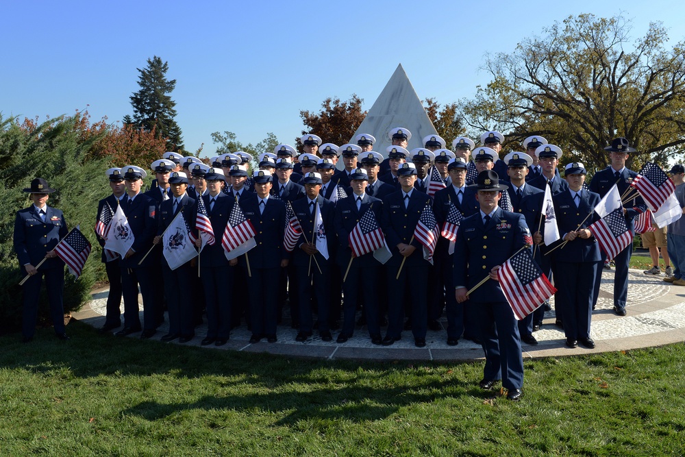 Coast Guard honors fallen members at Arlington