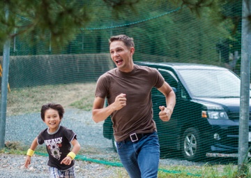 MCAS Iwakuni Single Marine Program provides station residents opportunity to participate in orphanage visits