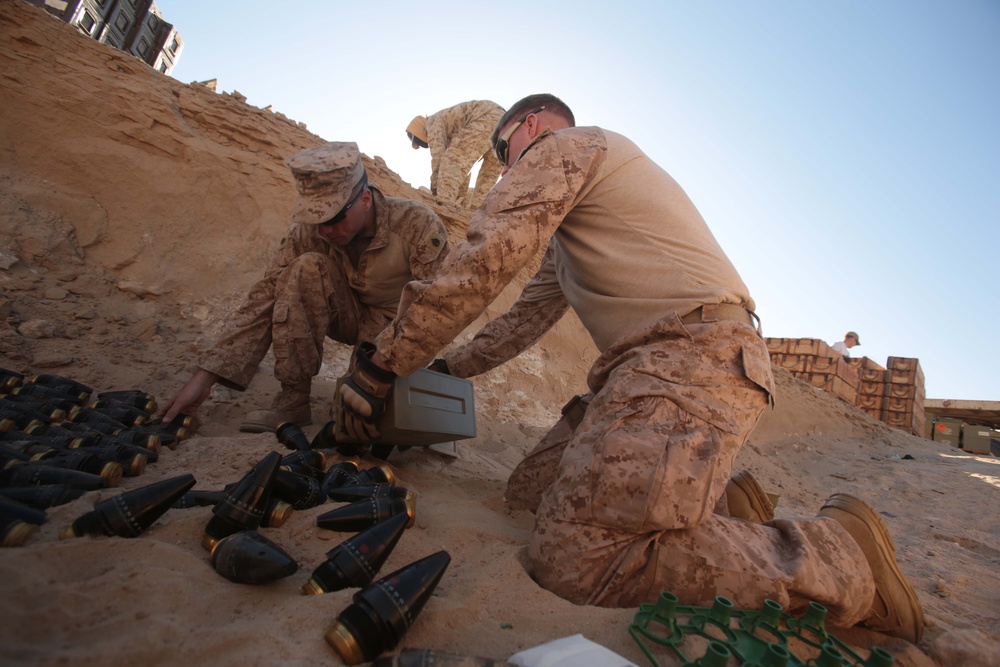 13th MEU/Army EOD destroy expired munitions