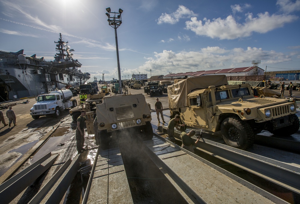 26th MEU Wash Down at Naval Station Rota, Spain