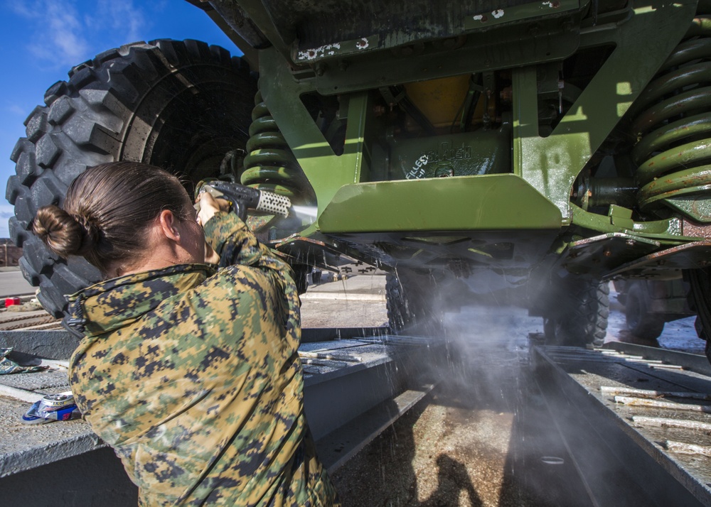 26th MEU Wash Down at Naval Station Rota, Spain