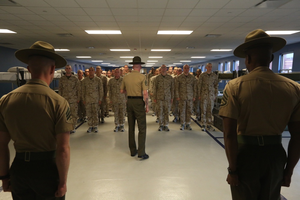 Dvids Images Photo Gallery Marine Recruits Survive First Encounter With Parris Island Drill